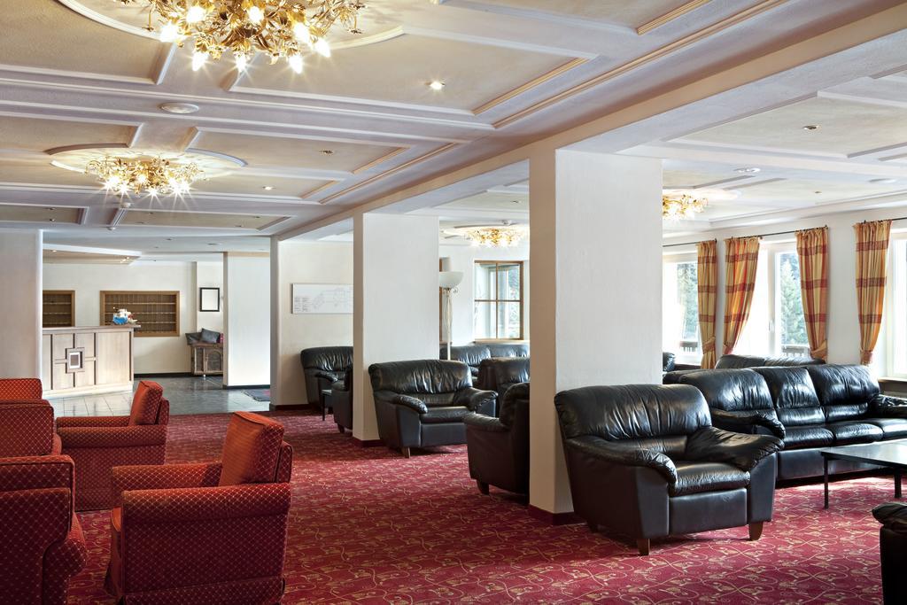 Th Corvara - Greif Hotel Bagian luar foto
